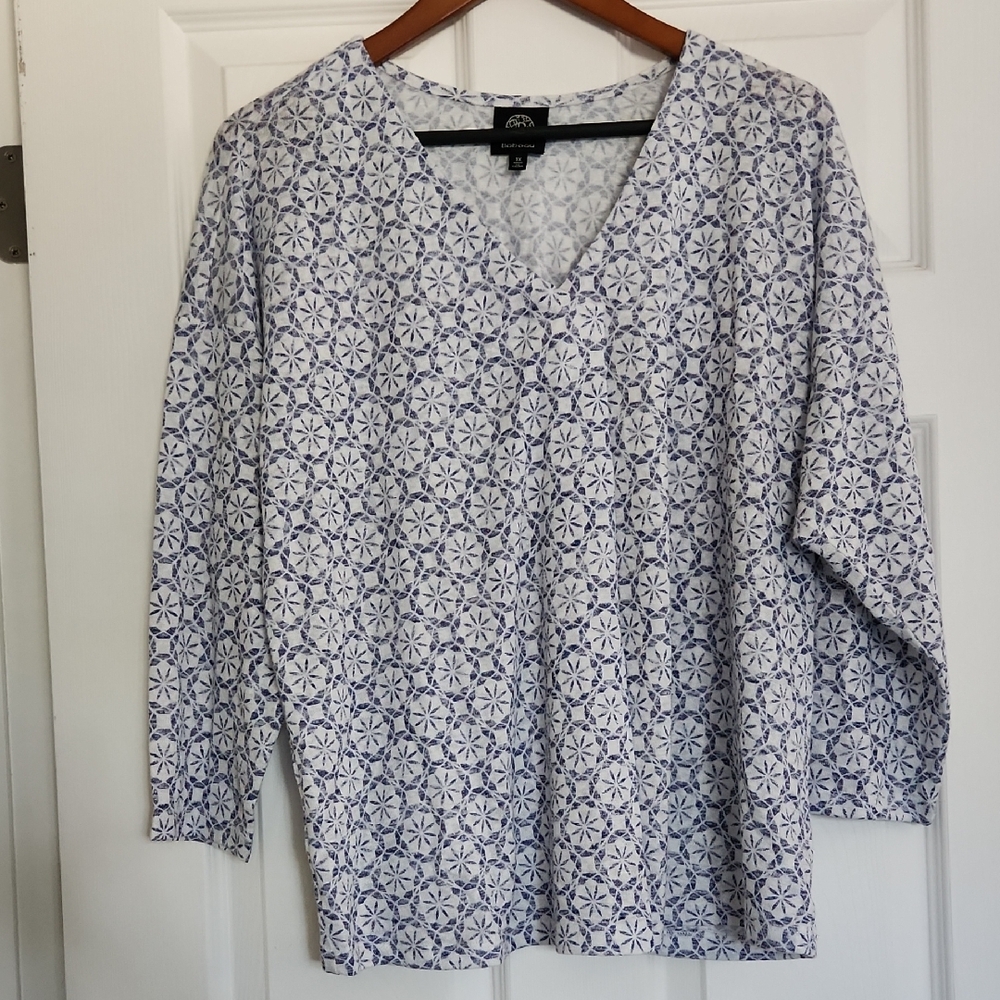 Bobeau Blue and White Geometric Blouse